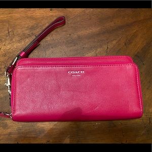 Coach accordion zip wallet